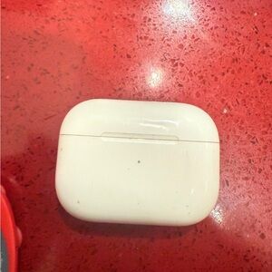 AirPod Pro Left Ear & Case